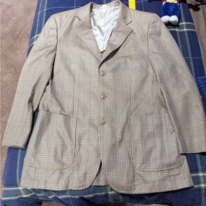 Elegant Beige Plaid Houndstooth Style Pattern, Men's Blazer